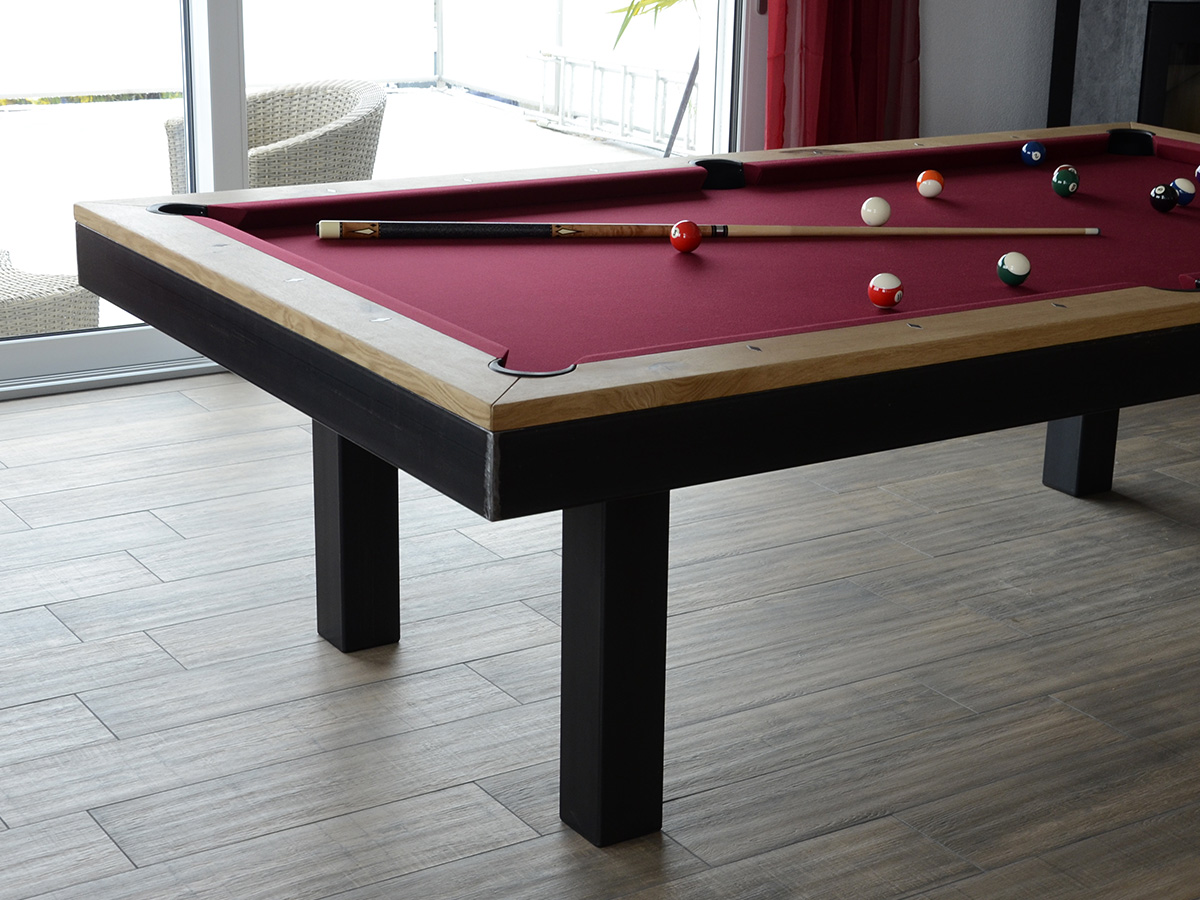 Pooltisch Leggero aus Stahl blank und Eiche rustikal